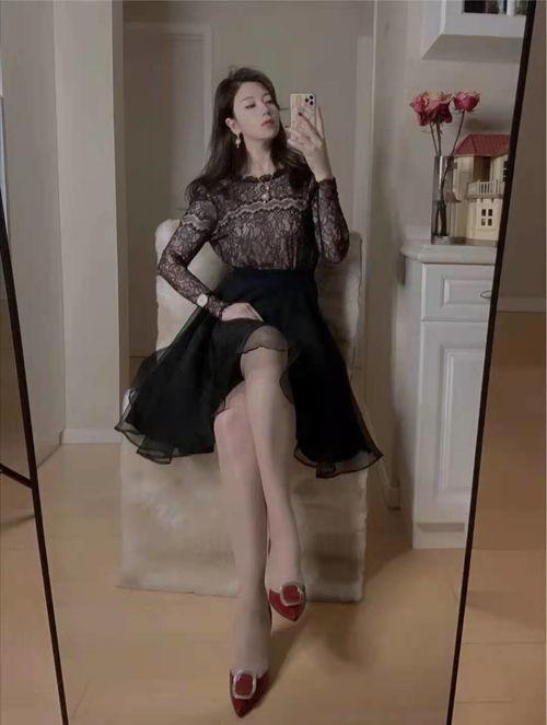 连衣裙丝袜高跟鞋教师