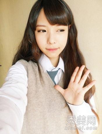 甜美学生在线播放,在线播放，青春校园的甜蜜旋律