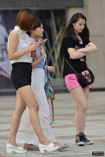 街拍女人丝袜内裤图片,女性私密的时尚演绎